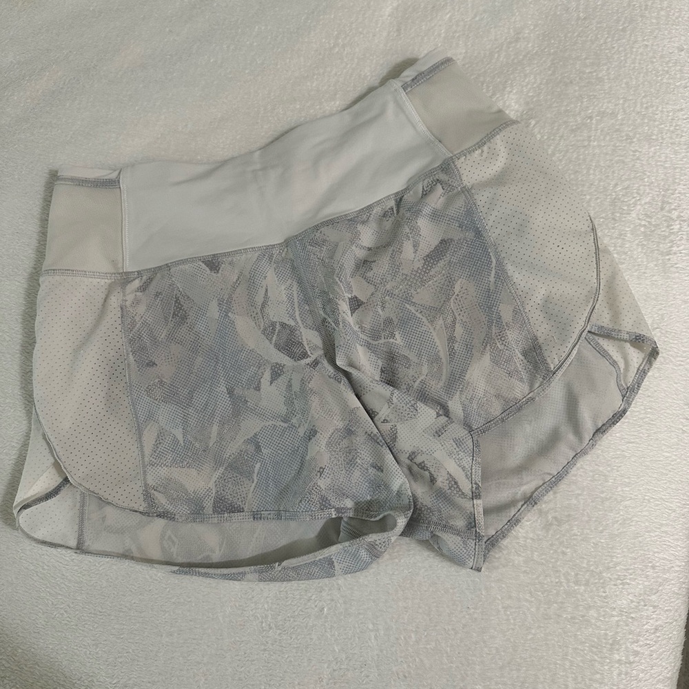 Lululemon Speed Up Lined Short 2.5"